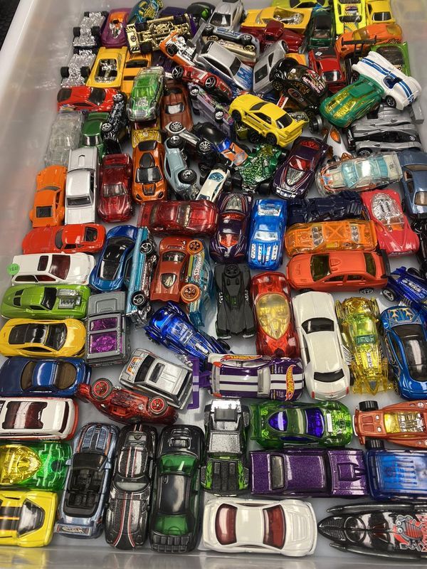 High quality Metal Cars For Kids (30 Pcs Gift Packing)