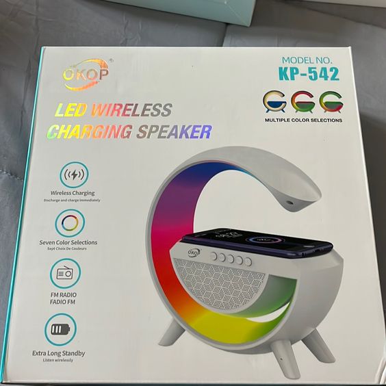 G" SHAPED SPEAKER RGB LIGHT TABLE LAMP WITH WIRELESS CHARGER